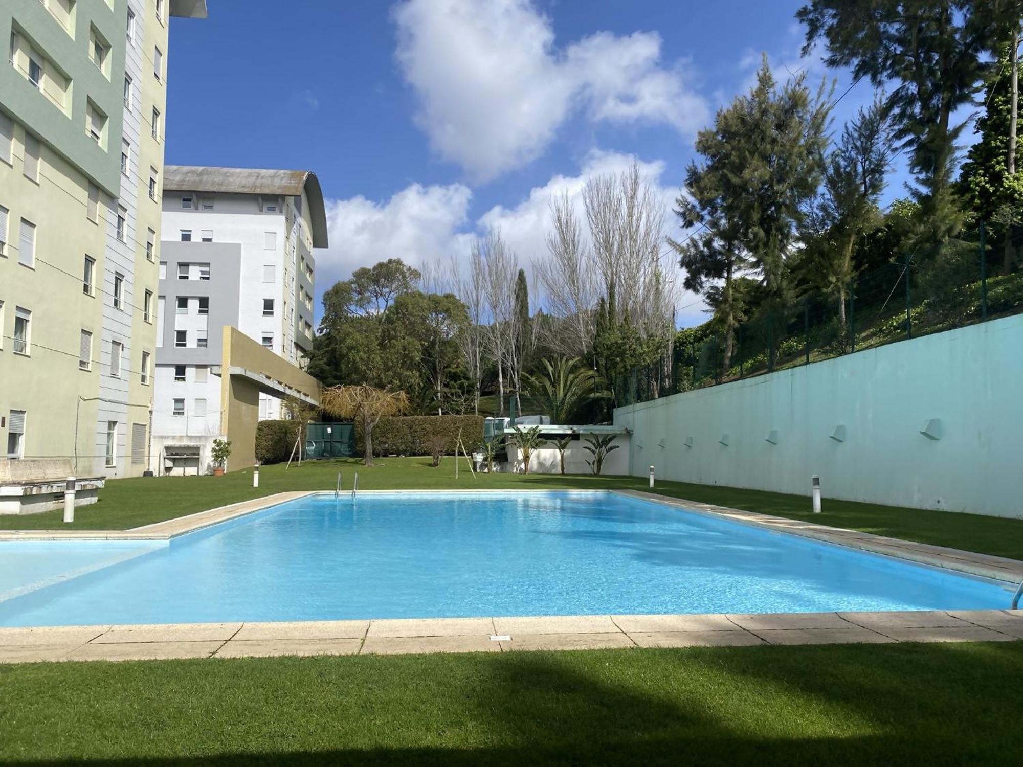 Apart T3 Com Piscina Tenis Ginasio E Parq Infant Lisbon Bagian luar foto