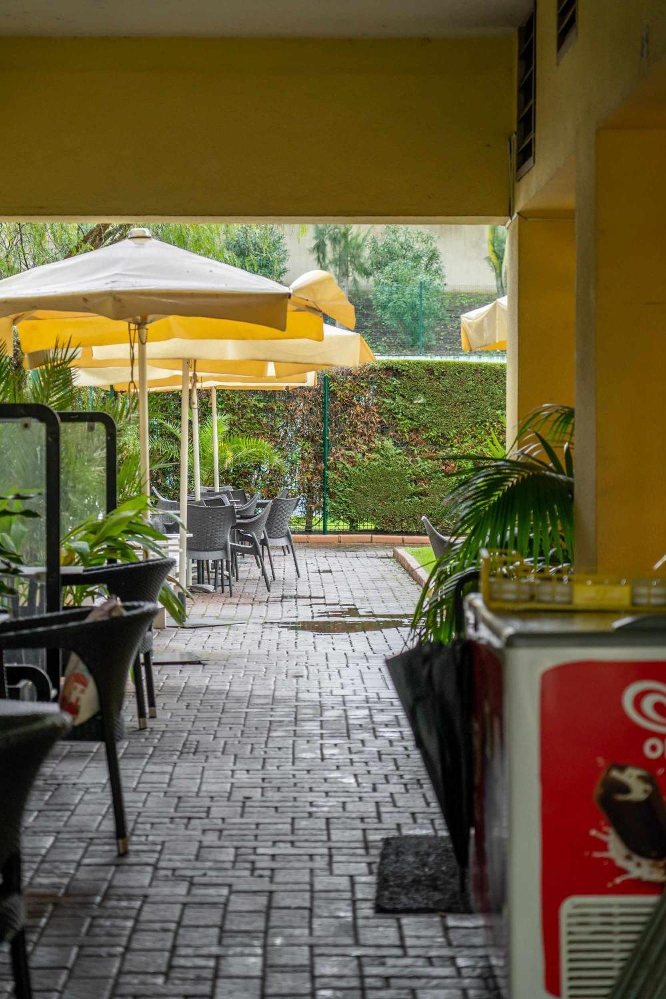 Apart T3 Com Piscina Tenis Ginasio E Parq Infant Lisbon Bagian luar foto